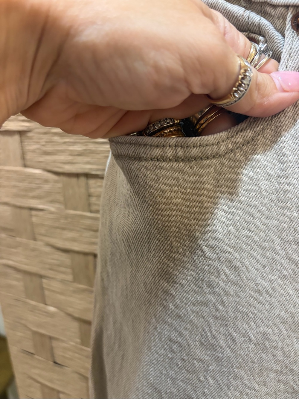 Abercrombie & Fitch Curve Love 90s Straight Ultra High-Rise Jeans Beige 27 - Picture 3 of 9